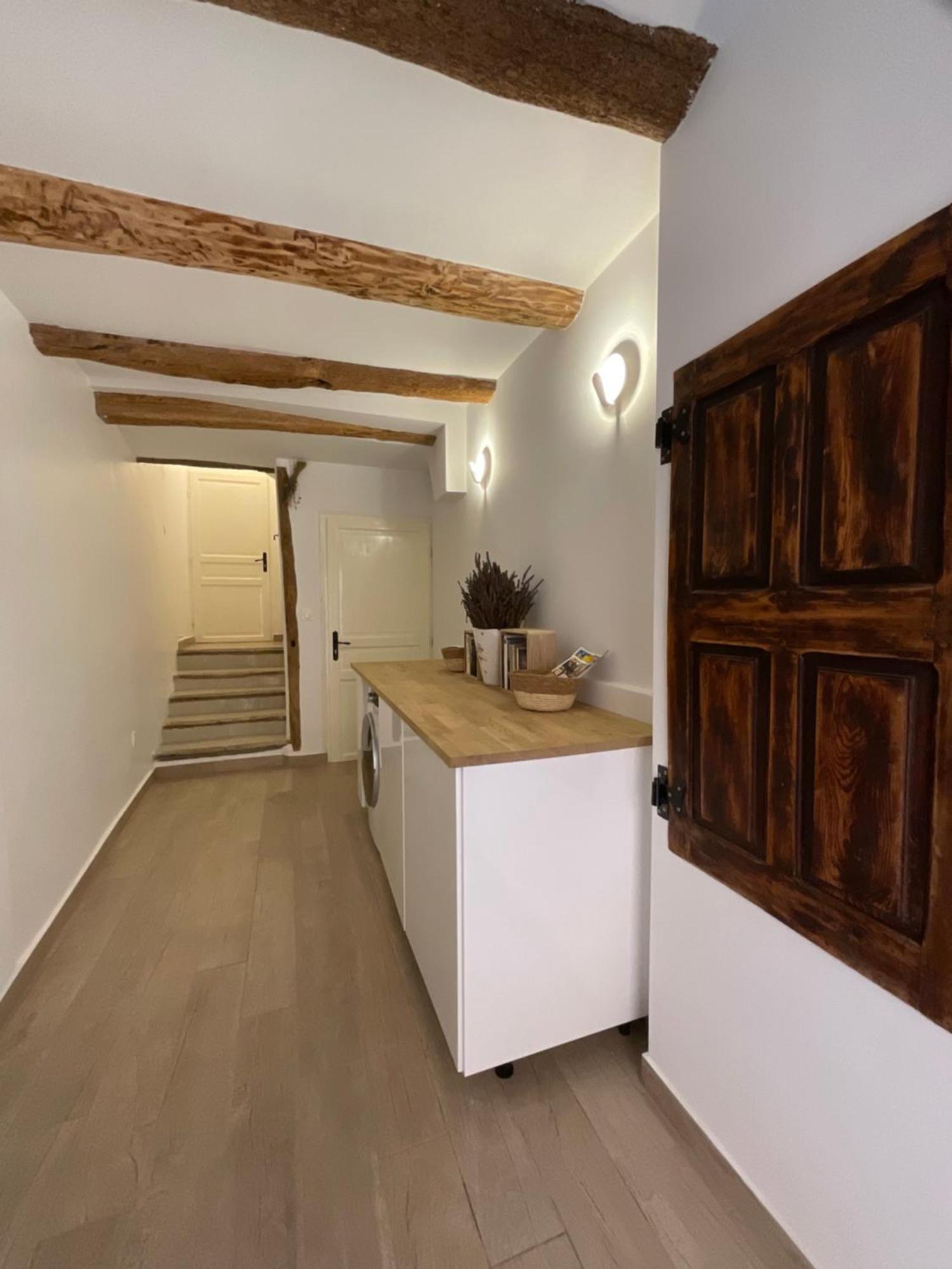 Zofia Appartements - Appartement Avec Cour Privee #1 Moustiers-Sainte-Marie Ngoại thất bức ảnh